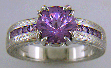 Regal-Lilac-Spinel-Engraved-Ring-10.gif