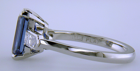 Close up of Bijoux Extraordinaire hallmark (BEL). (J7418)