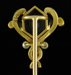 Victorian amethyst and diamond stickpin. (J9086)