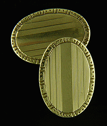 Blackinton oval gold cufflinks. (J8614)