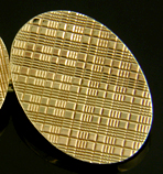 Carrington gold cufflinks. (J8781)
