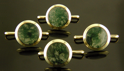 Carter, Gough Moss Agate dress set crafted in 14kt yellow gold. (J8712)