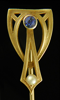 Art Nouveau sapphire and pearl stickpin. (J9313)