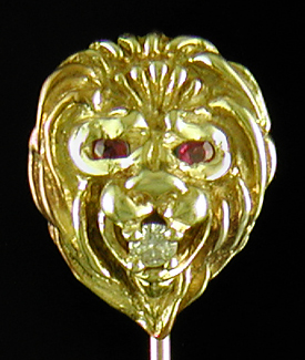 Fierce lion with diamond stickpin. (J9467)