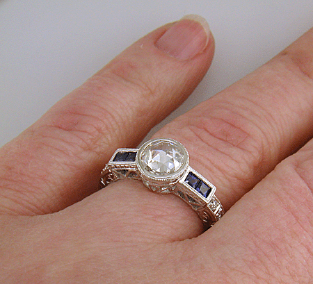 Rose-cut diamond and Sapphire platinum ring. (J8749)