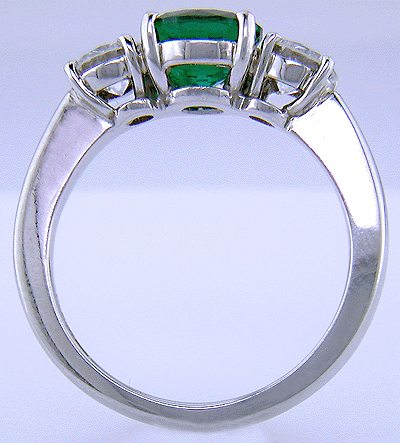 Diamond and emerald ring in platinum.