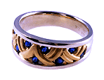 Sapphire and 22kt yellow gold ring.
