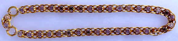Full view of 18kt Victorian chain.