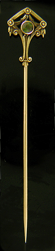 Whiteside & Blank peridot stickpin. (J9001)