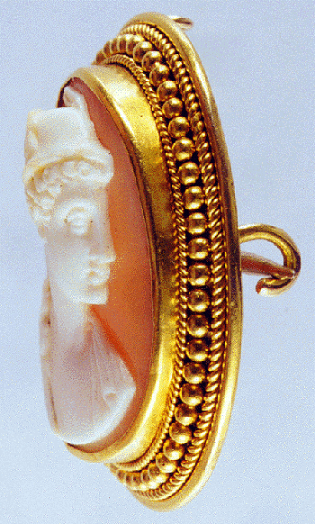 Side-view of Mercury cameo showing depth and three dimensionality. (J3560)