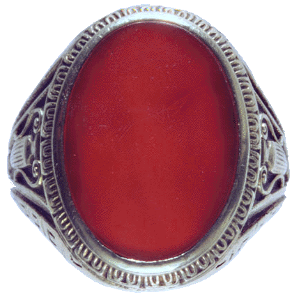 antique gold ring with oval carnelian