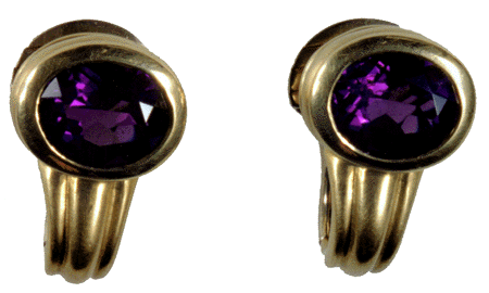 Amethyst earrings in 18kt gold.